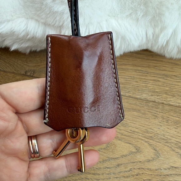 Gucci Padlock Bag - Picture 8 of 11